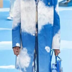 Fall 2020 cloud Louis Vuitton Azure and White Cloud Pattern Coat
